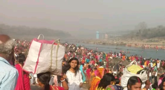 छठ पर्व के अवसर पर इन स्थानों पर रोके जाएंगे भारी वाहन