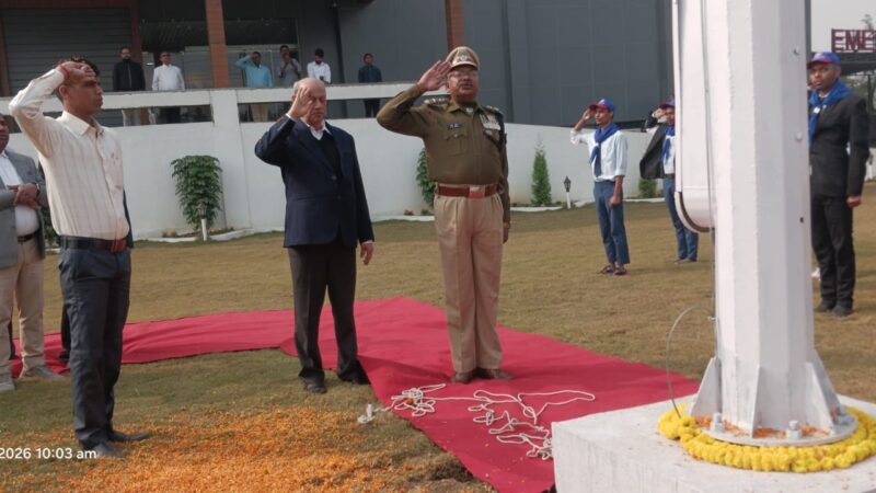 हेल्थ प्लस हॉस्पिटल में 77वां गणतंत्र दिवस समारोह संपन्न