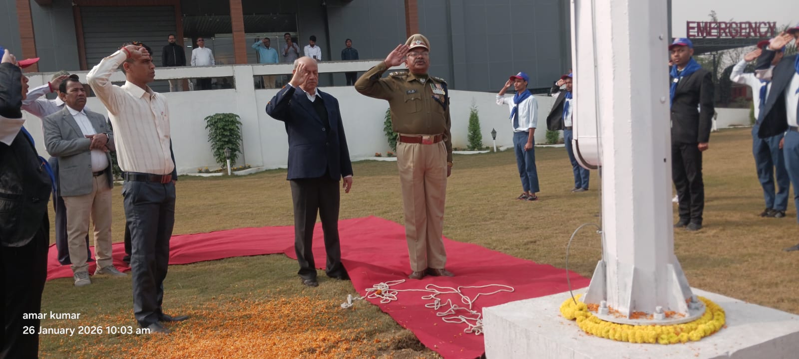 हेल्थ प्लस हॉस्पिटल में 77वां गणतंत्र दिवस समारोह संपन्न