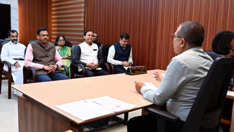 फीस माफी से संबंधित निजी विद्यालयों को वेलफेयर कमेटी बनाने – जिला स्तर पर भी डीडीसी की अध्यक्षता में वेलफेयर कमेटी बनाने का निर्देश