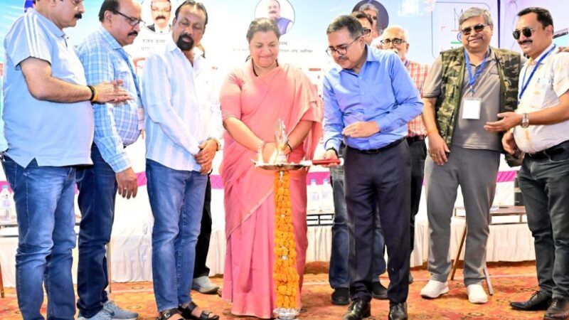 झारखंड यूनियन ऑफ जर्नलिस्ट्स के जिला सम्मेलन में उपायुक्त सहित कई गणमान्य हुए शामिल