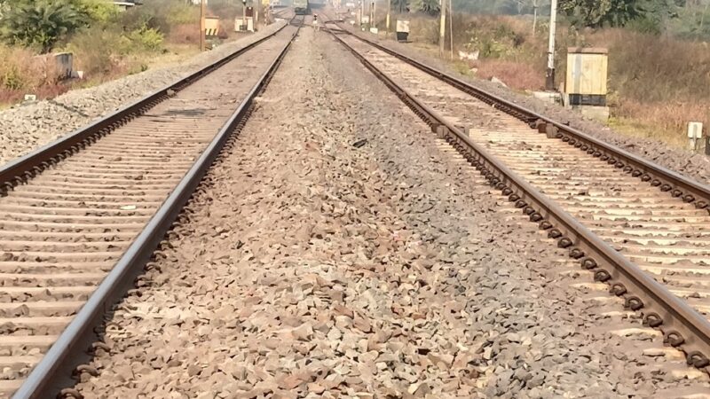 रोलिंग ब्लॉक के कारण कई ट्रेनें रहेगी रद्द, कुछ के रूट में परिवर्तन