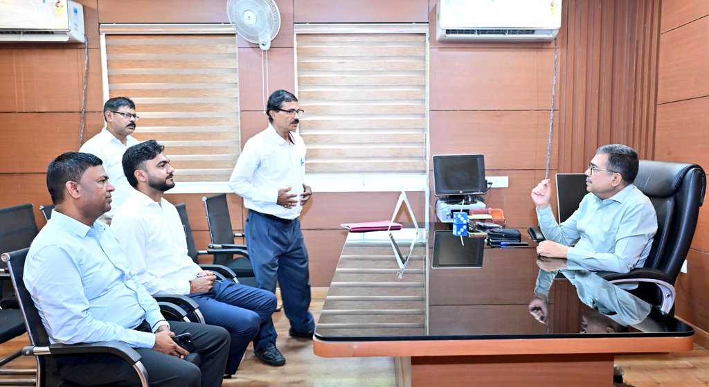 डीसी बोकारो ने लिया जियाडा क्षेत्रीय निदेशक बोकारो प्रक्षेत्र का अतिरिक्त प्रभार