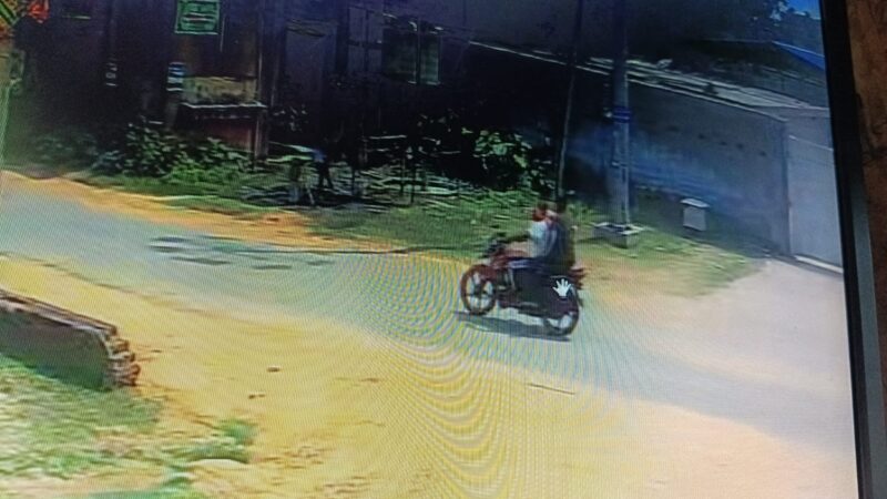 राशन दुकान संचालिका से सोने की चेन झपटकर बाइक सवार फरार