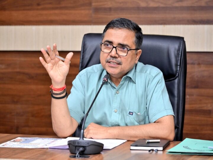 अविलंब वार्षिक एक्शन प्लान तैयार कर समर्पित करें: उपायुक्त
