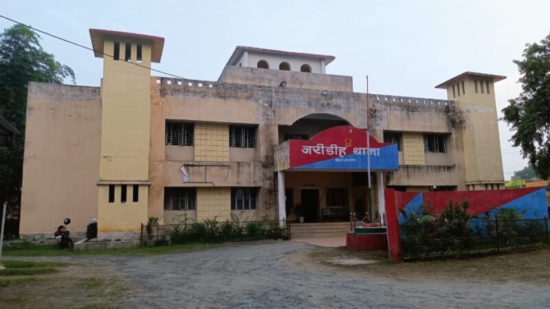 जरीडीह में दिनदहाड़े फायरिंग, एक घायल, जिंदा कारतूस के साथ देशी पिस्टल बरामद 
