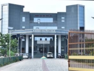 मेयर व उपमेयर के नामांकन रद्द पर आयोग ने मुकदमा दर्ज करने का दिया सलाह