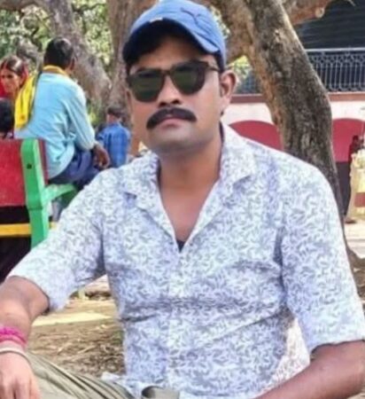 24 घंटे से युवक लापता, पुल के पास कपड़े और बाइक मिलने से बढ़ी चिंता