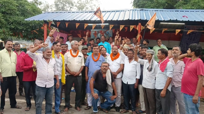 बोकारो ऑटो रिक्शा चालक संघ के बने अशोक यादव अध्यक्ष, मो. अलाउद्दीन महासचिव पद पर बरकरार